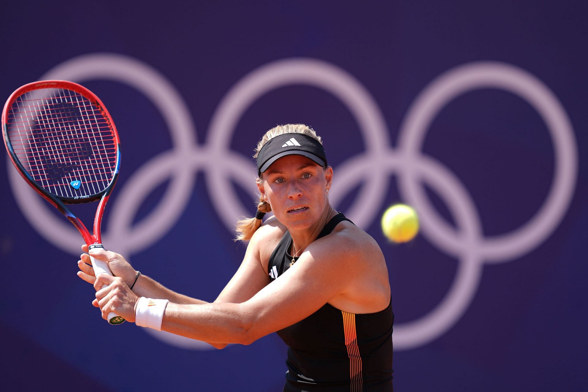 Qinwen Zheng vs Angelique Kerber Prediction: Who Will Prevail in Paris?