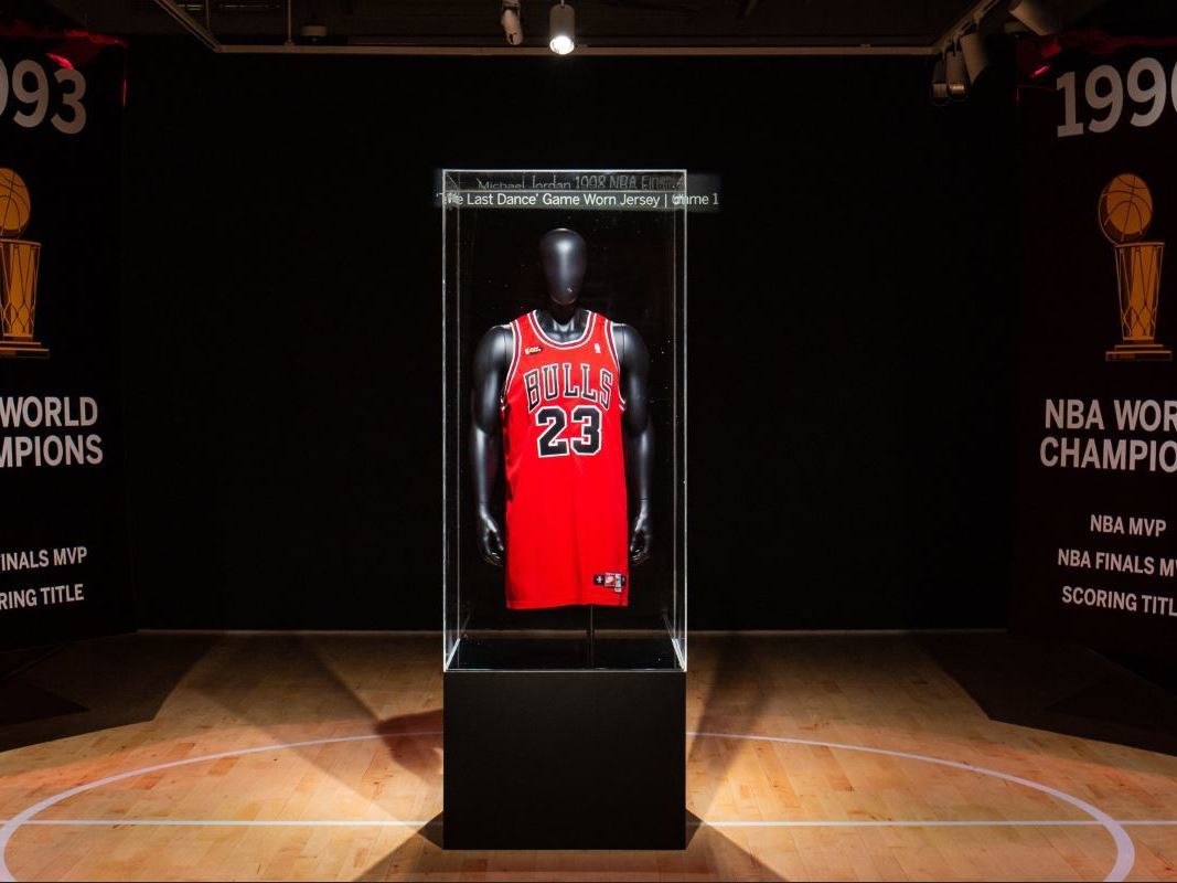 The Worth of a Signed Michael Jordan Jersey: Price Insights Revealed