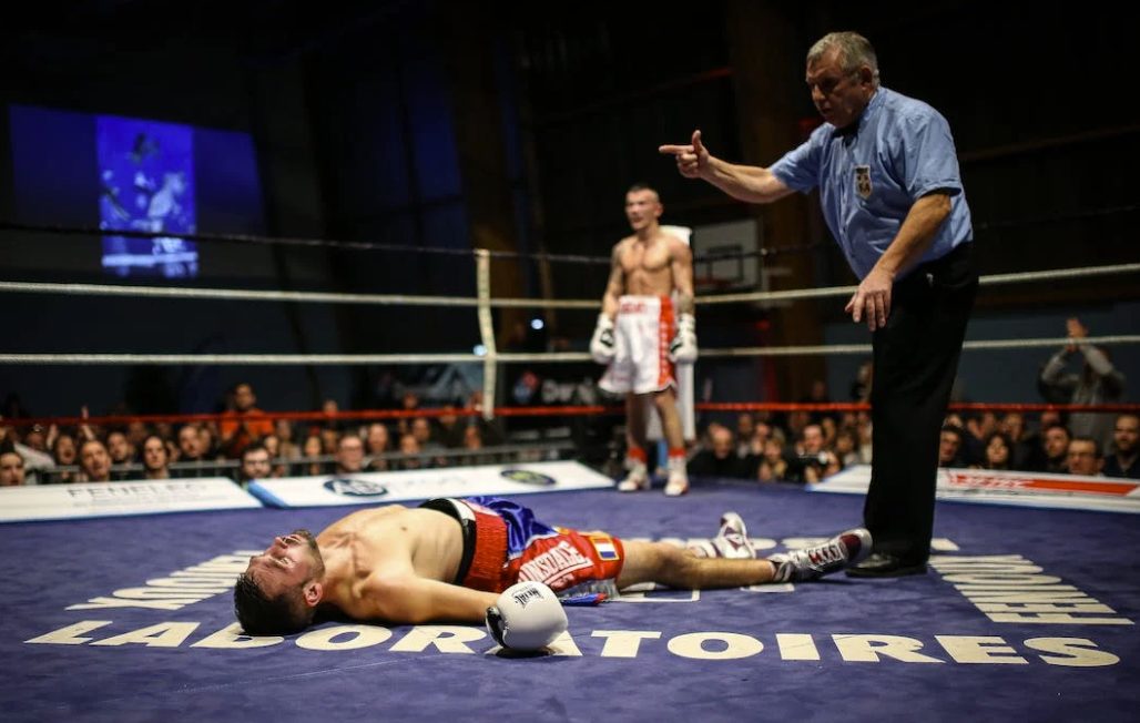 Discover the Highest-Paid Boxing Referees: Salaries and Top Names