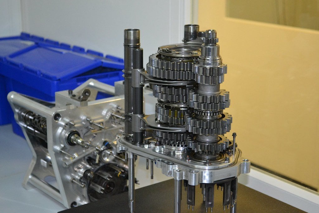 Buy F1 Gearbox for Sale: High-Quality Formula 1 Gearboxes & Components