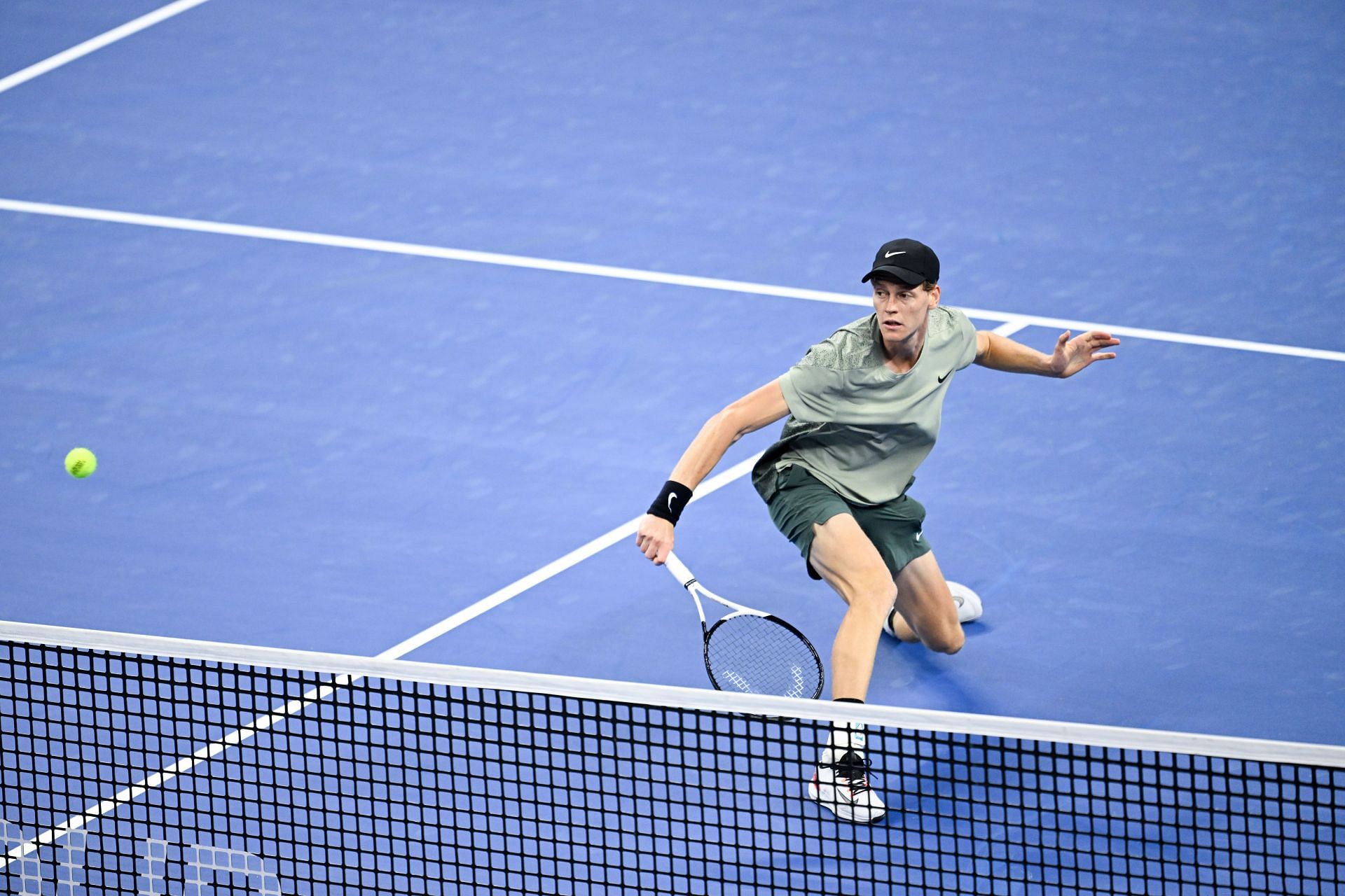Jannik Sinner vs Ben Shelton Predictions: Shanghai Masters 2024 Fourth Round Preview