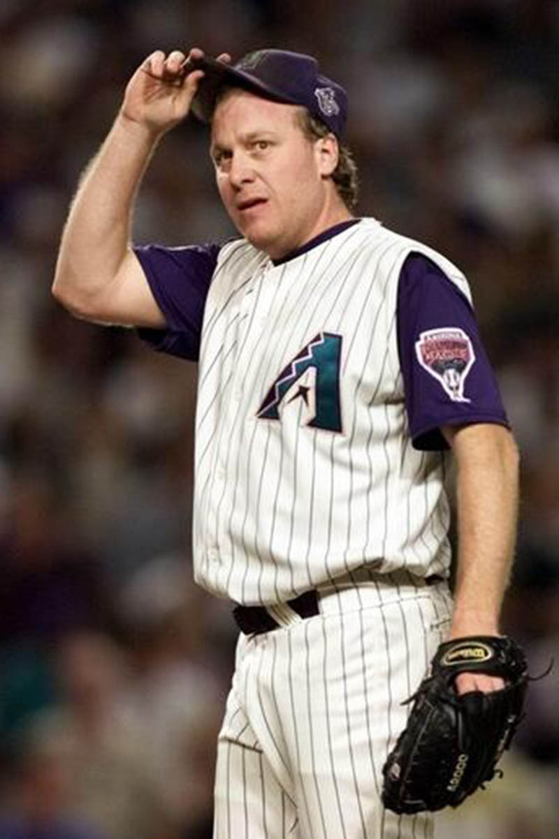 Explore the 2002 Diamondbacks Roster: Key Players and Highlights