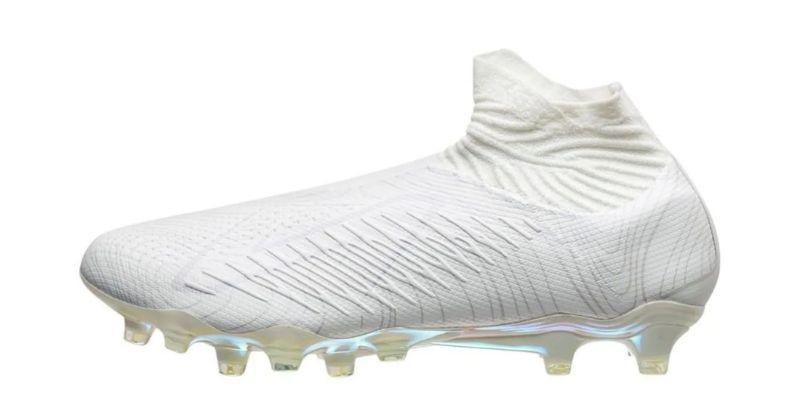 What Are the Lightest Soccer Cleats? Top Picks for Maximum Speed
