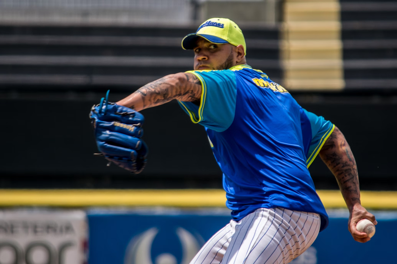 How Do Baseball Jerseys Fit? Find Your Ideal Size With These Easy Steps!