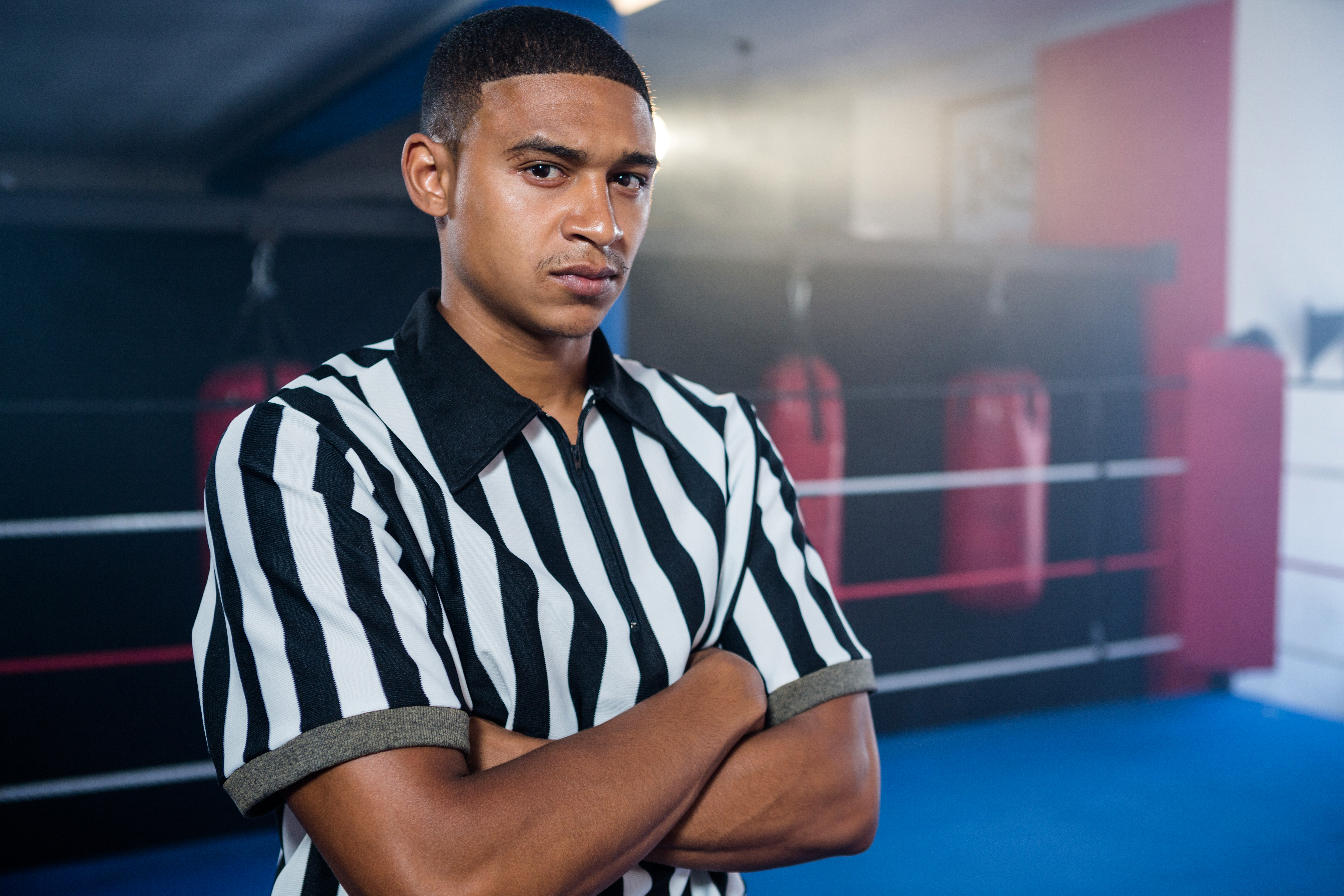How Much Does a Boxing Referee Get Paid: Unveiling the Salary Facts