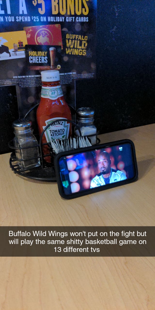 Is Buffalo Wild Wings a Good Place to Watch Boxing? Will Buffalo Wild Wings Show Boxing?