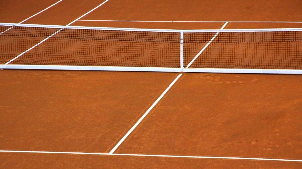 Building a Clay Tennis Court: What You Need to Know