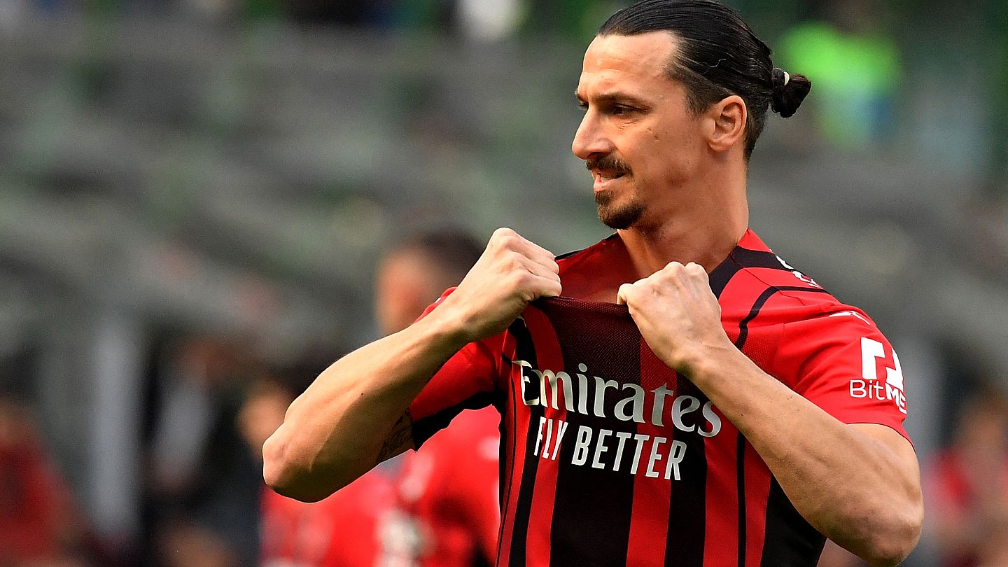 What Age Do Footballers Retire (Common Reasons Explained)