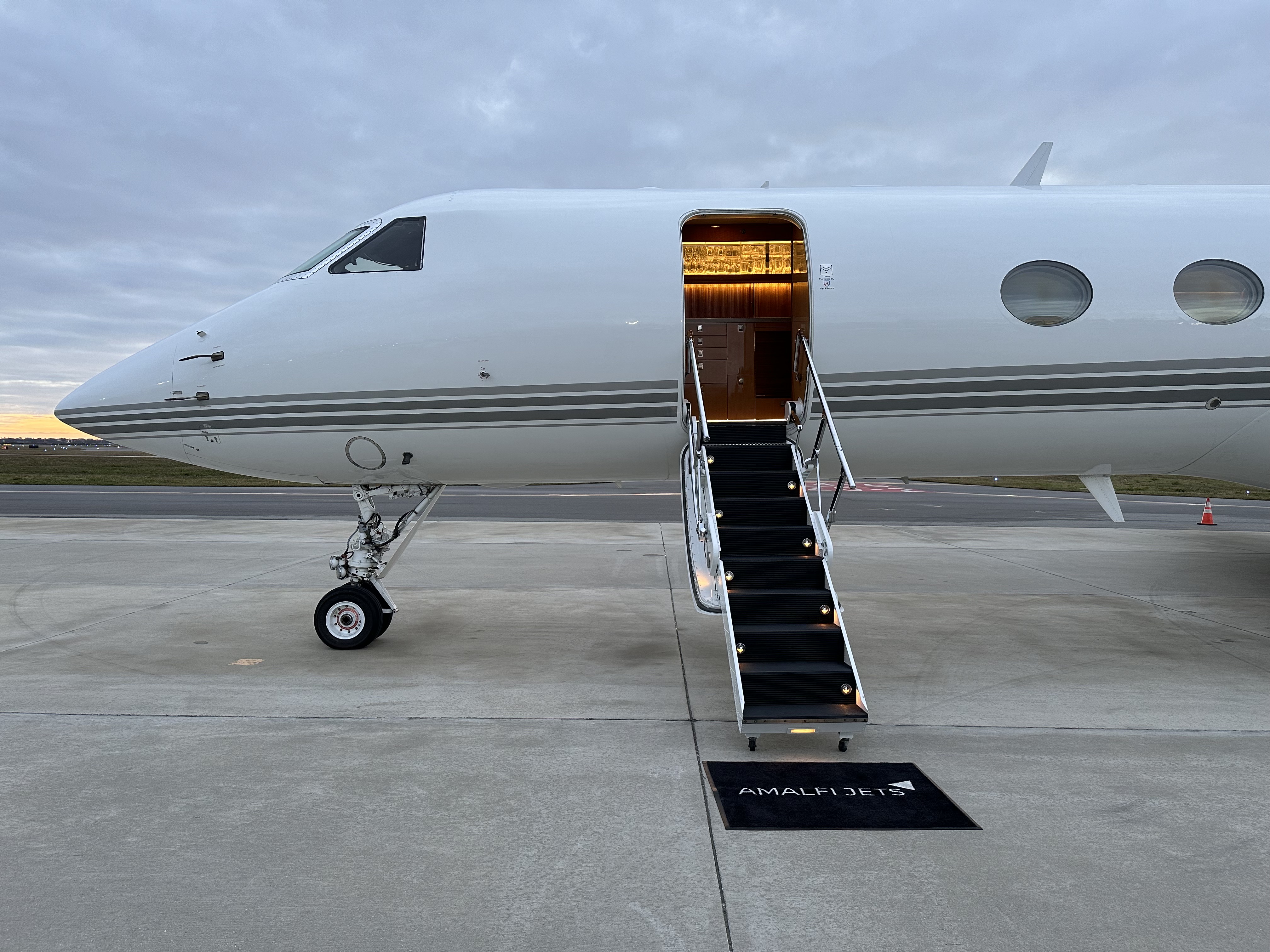 LeBron James and Private Jets: Do NBA Teams Fly Commercial