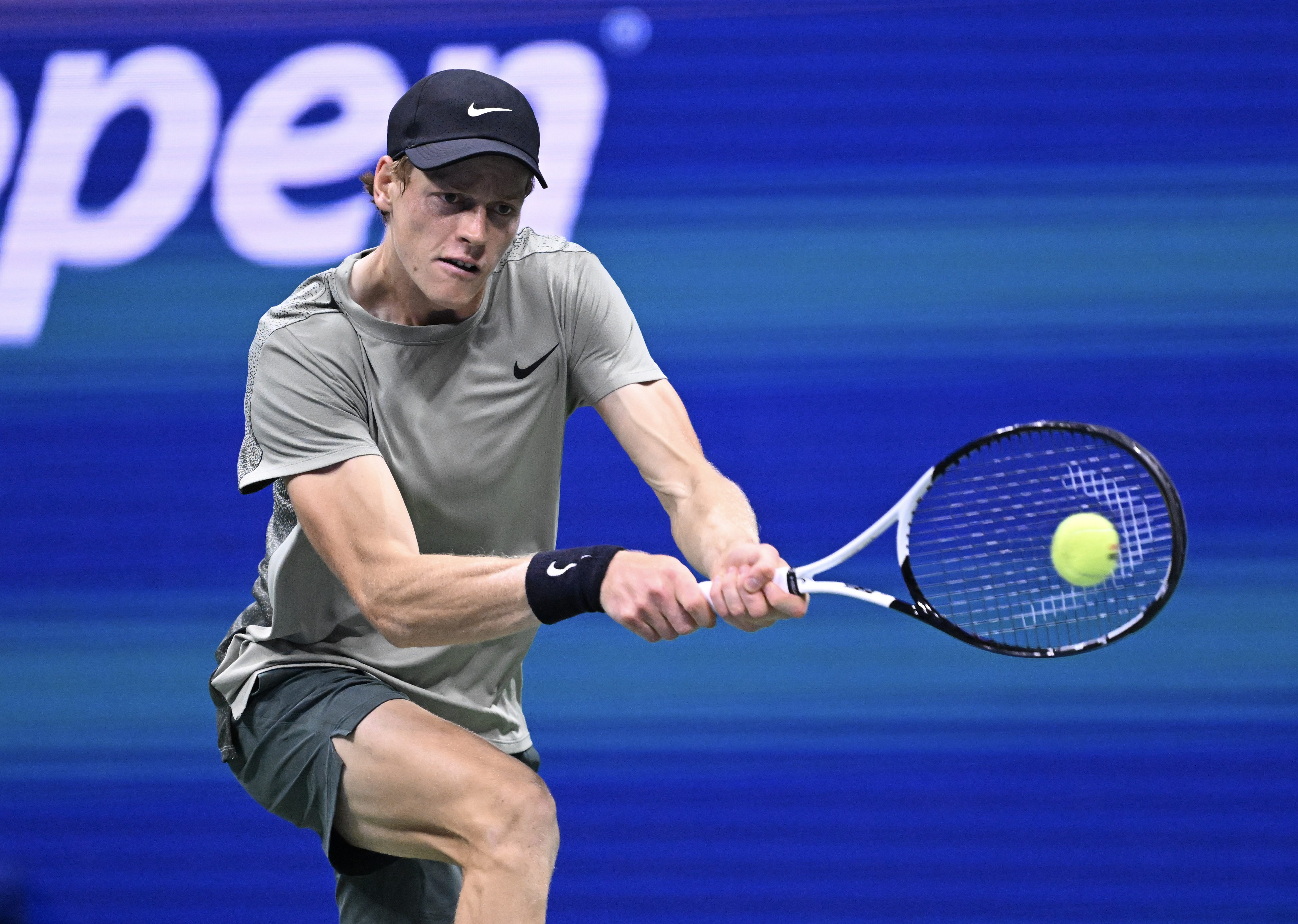 What Channel is the Tennis On? Find Out Where to Watch Live Tennis Matches Now!