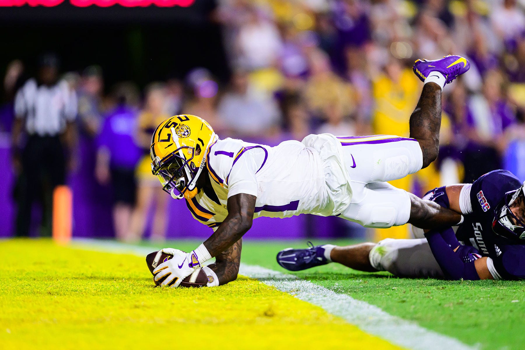 How can I watch LSU football today? Dont miss the game, find it here.