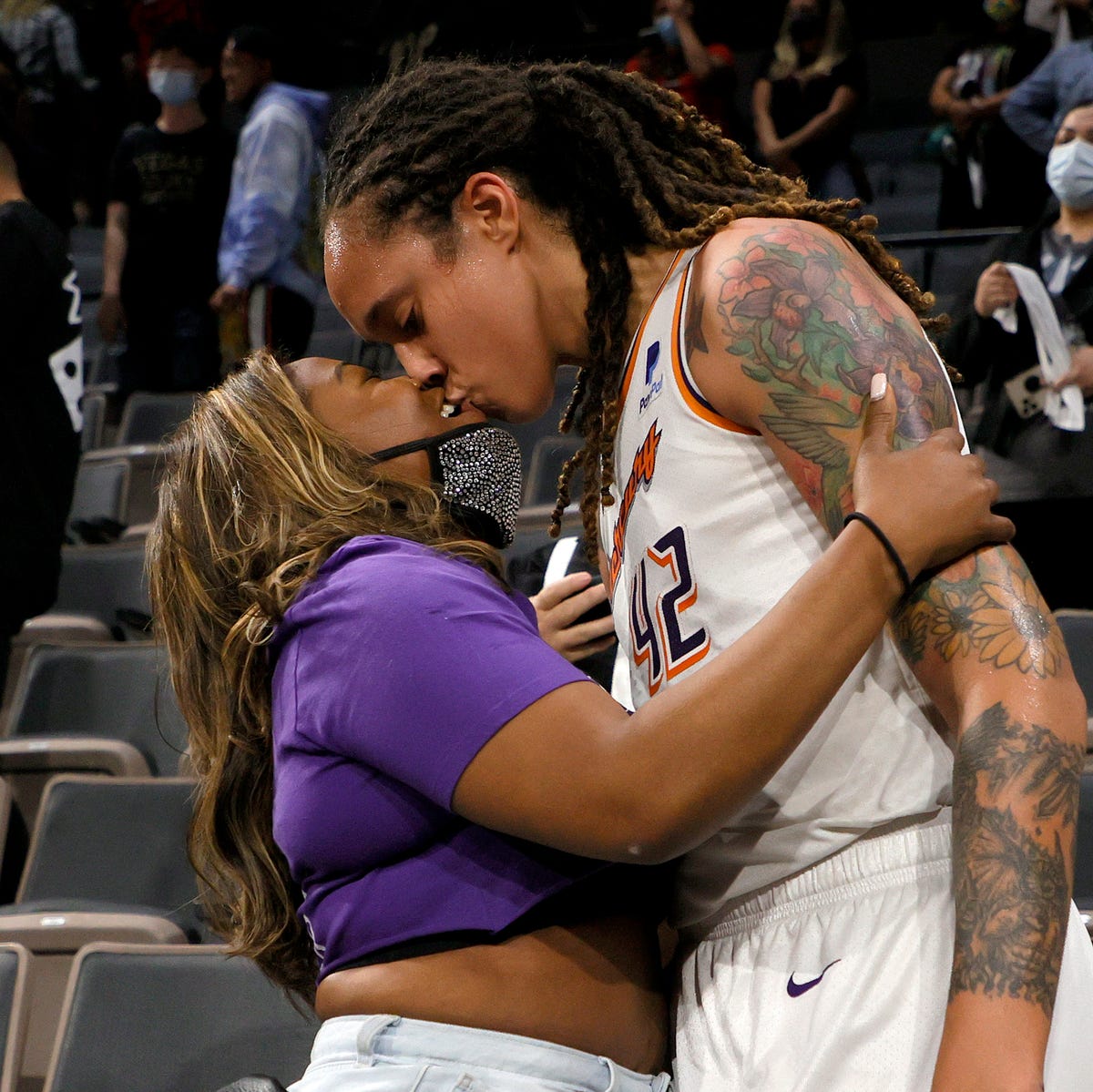 Brittney Griners Love Life: Discover the NBA Player She Dated.
